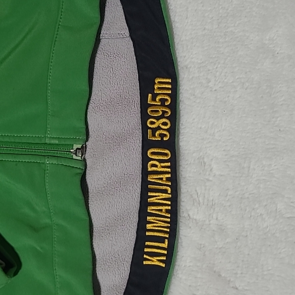 The North Face Womens Coat - Picture 8 of 11